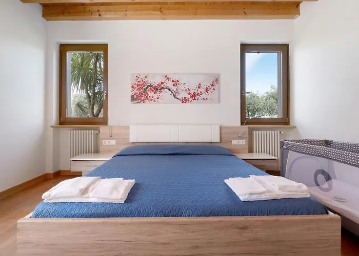 Sellemond ヴィラ ラツィーゼ