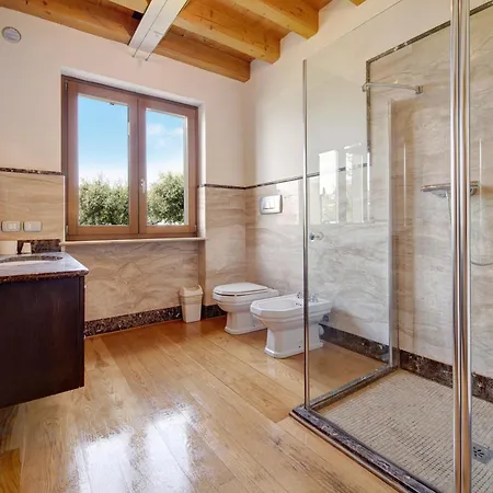 Sellemond Villa Lazise